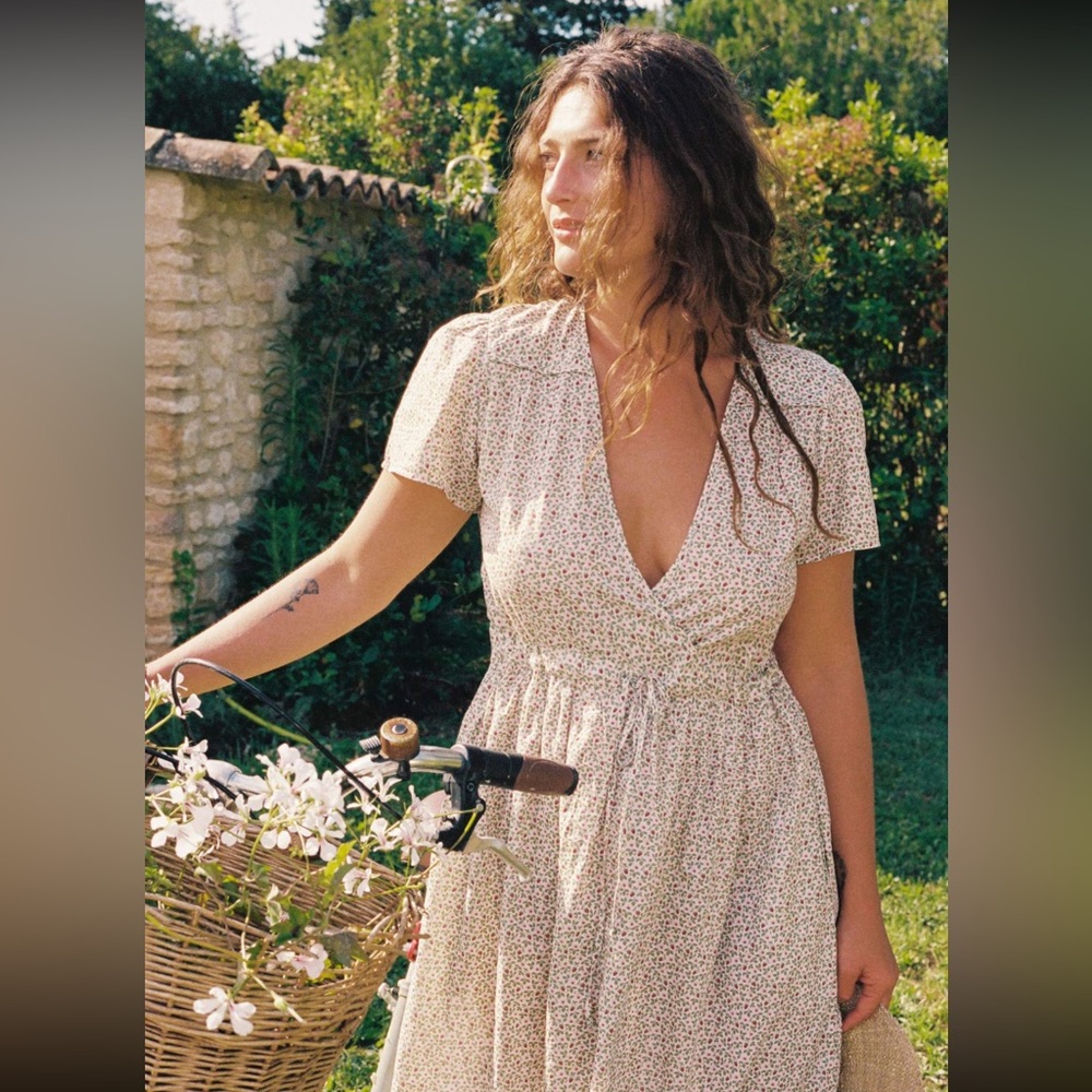 Christy Dawn Creme Strawberry Dawn Dress NWT